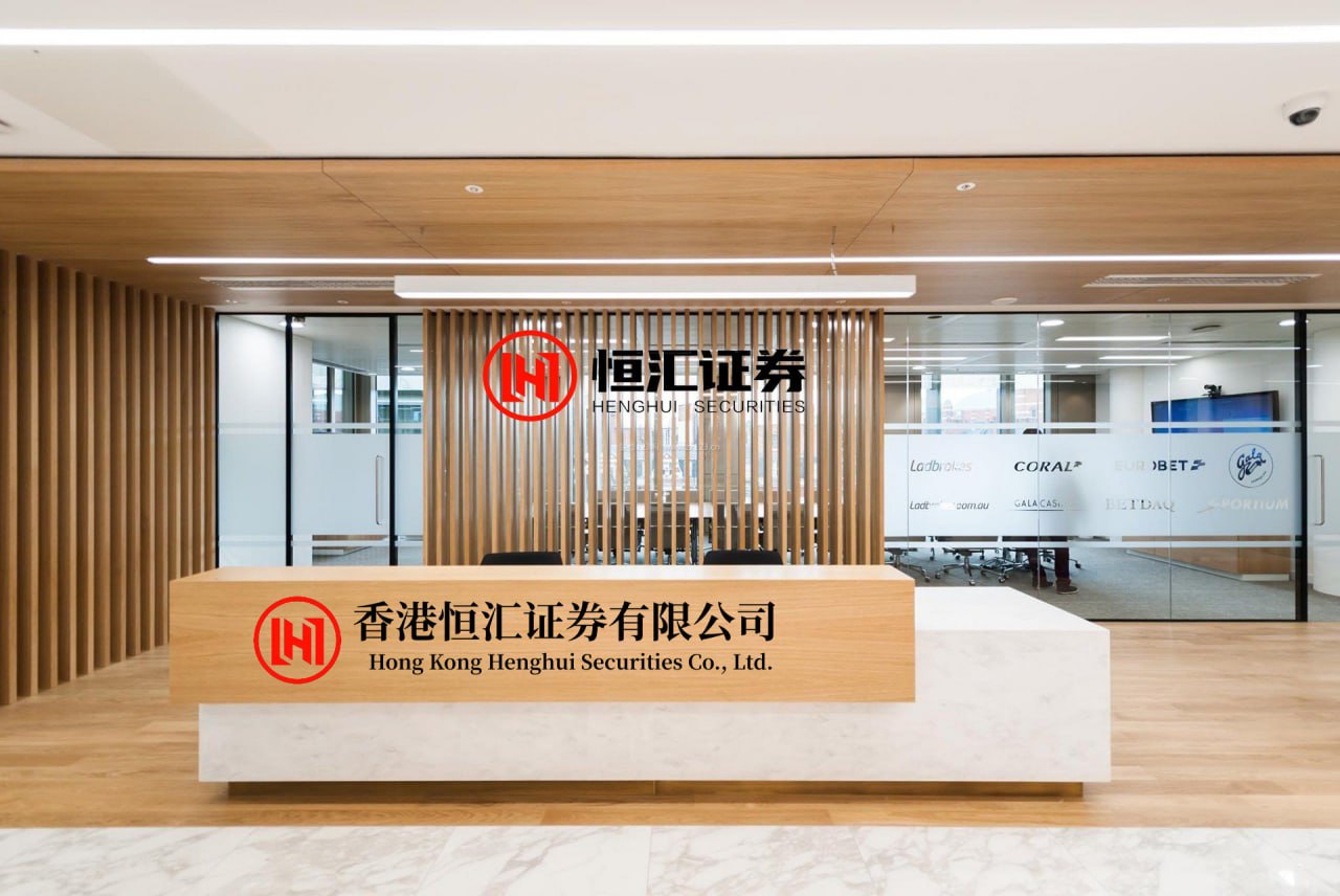 叁鑫策略 京东上线“助考车队”：随身携带文具等，首次投入智能温控餐箱